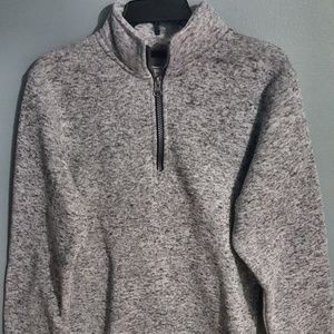 Boys pull over sweater